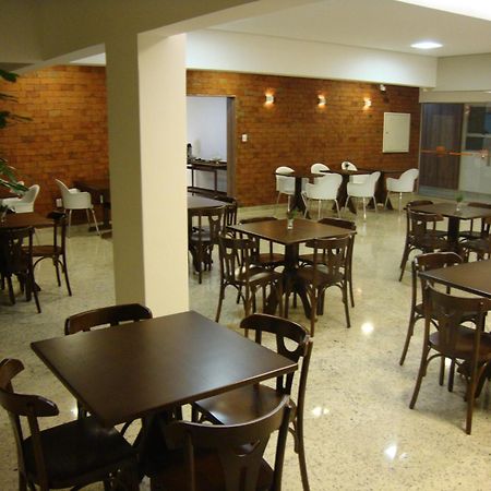 Santorini Hotel Guanhães Eksteriør bilde
